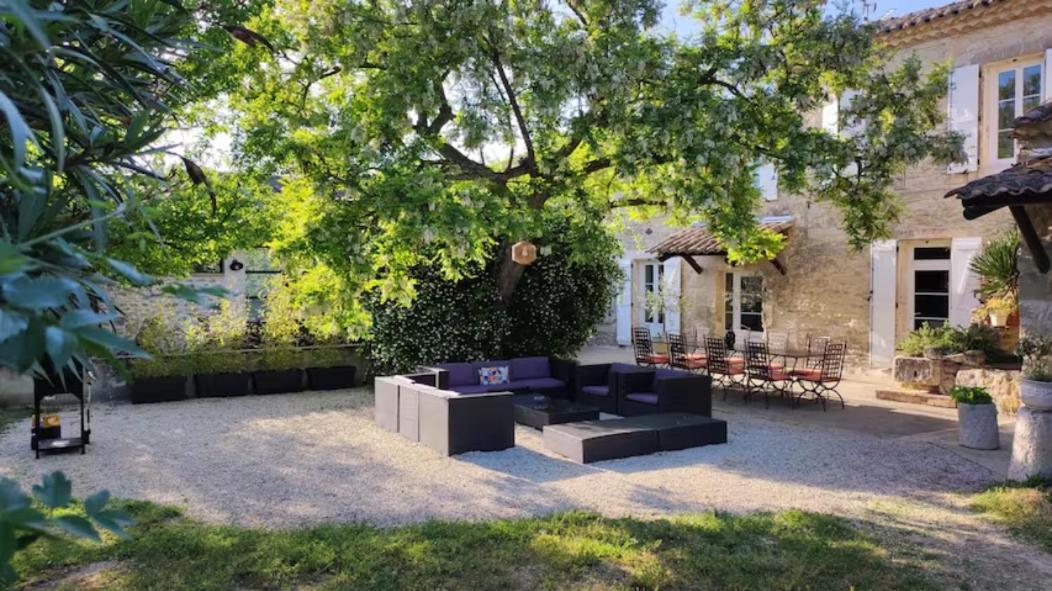 A la Maison d'Hôtes La Baume-de-Transit Extérieur photo