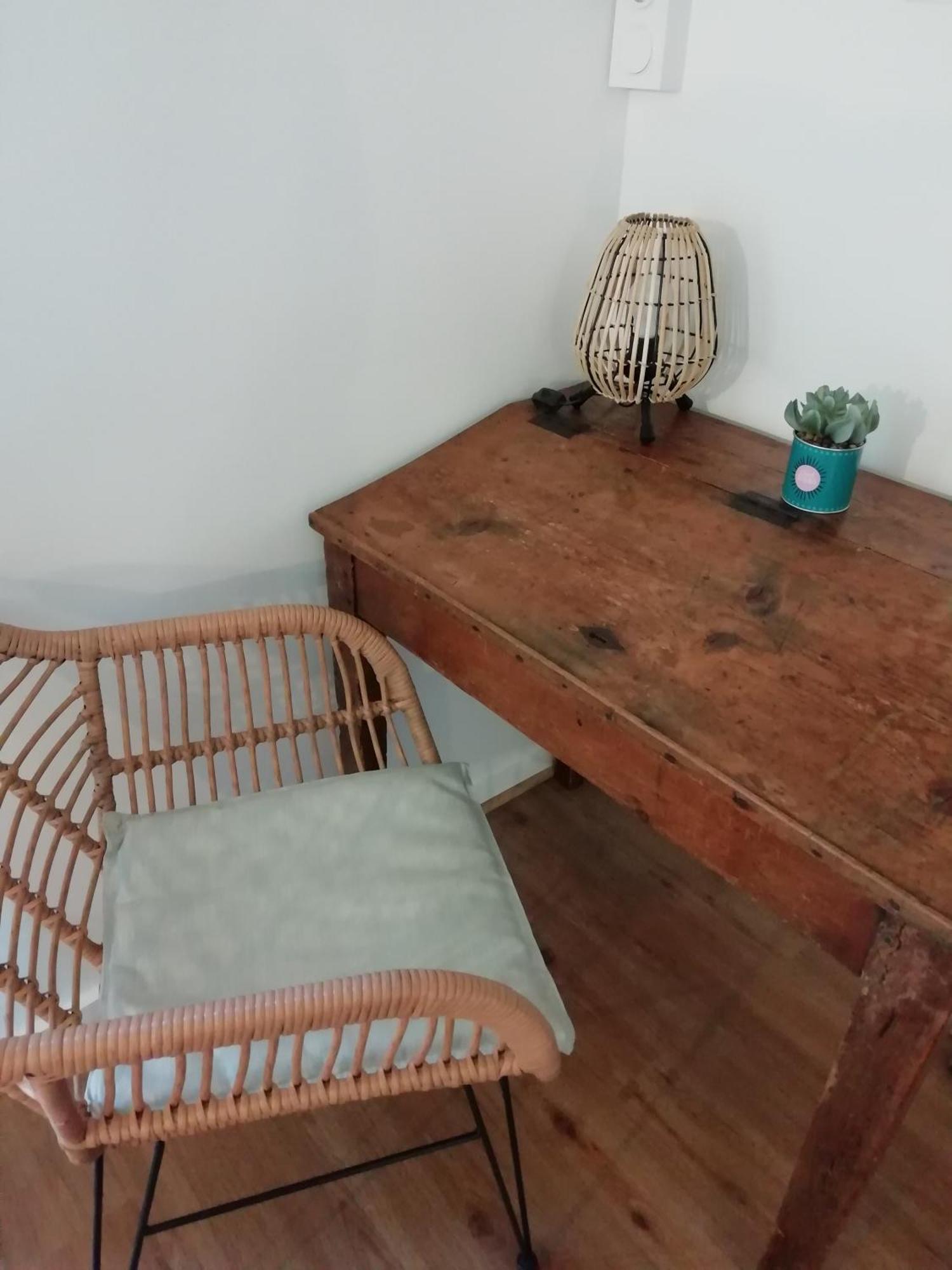 A la Maison d'Hôtes La Baume-de-Transit Chambre photo